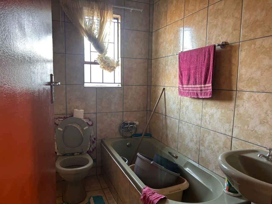 2 Bedroom Property for Sale in Bloemside Free State